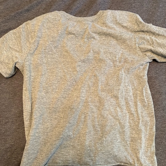 Disney stitch shirt - Picture 2 of 3